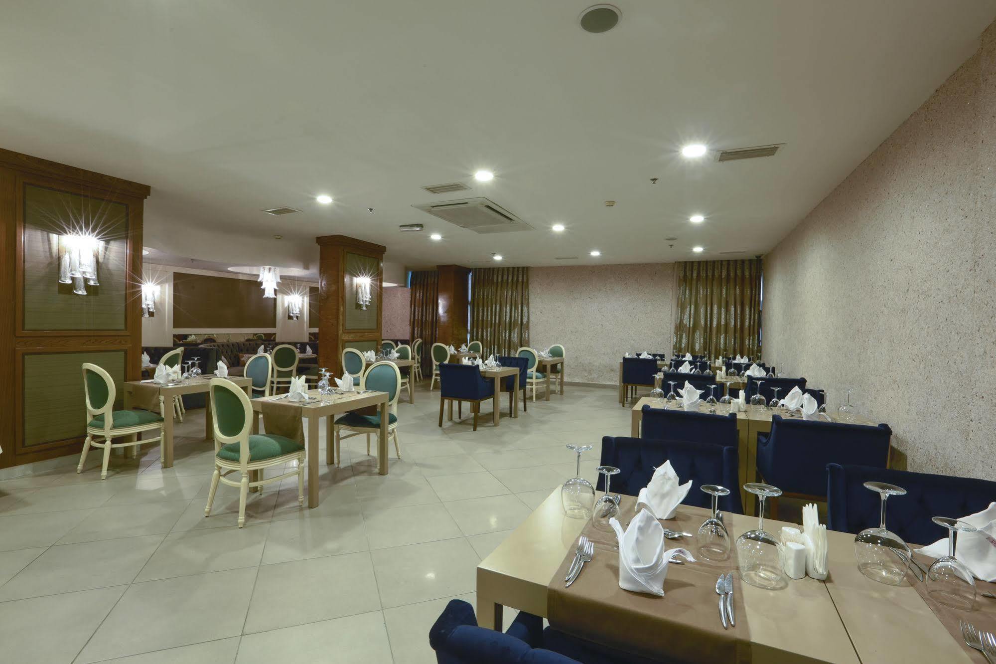 Insula Resort & Spa Alanya Exterior photo